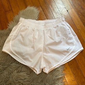 Women’s Nike Running Shorts (white)